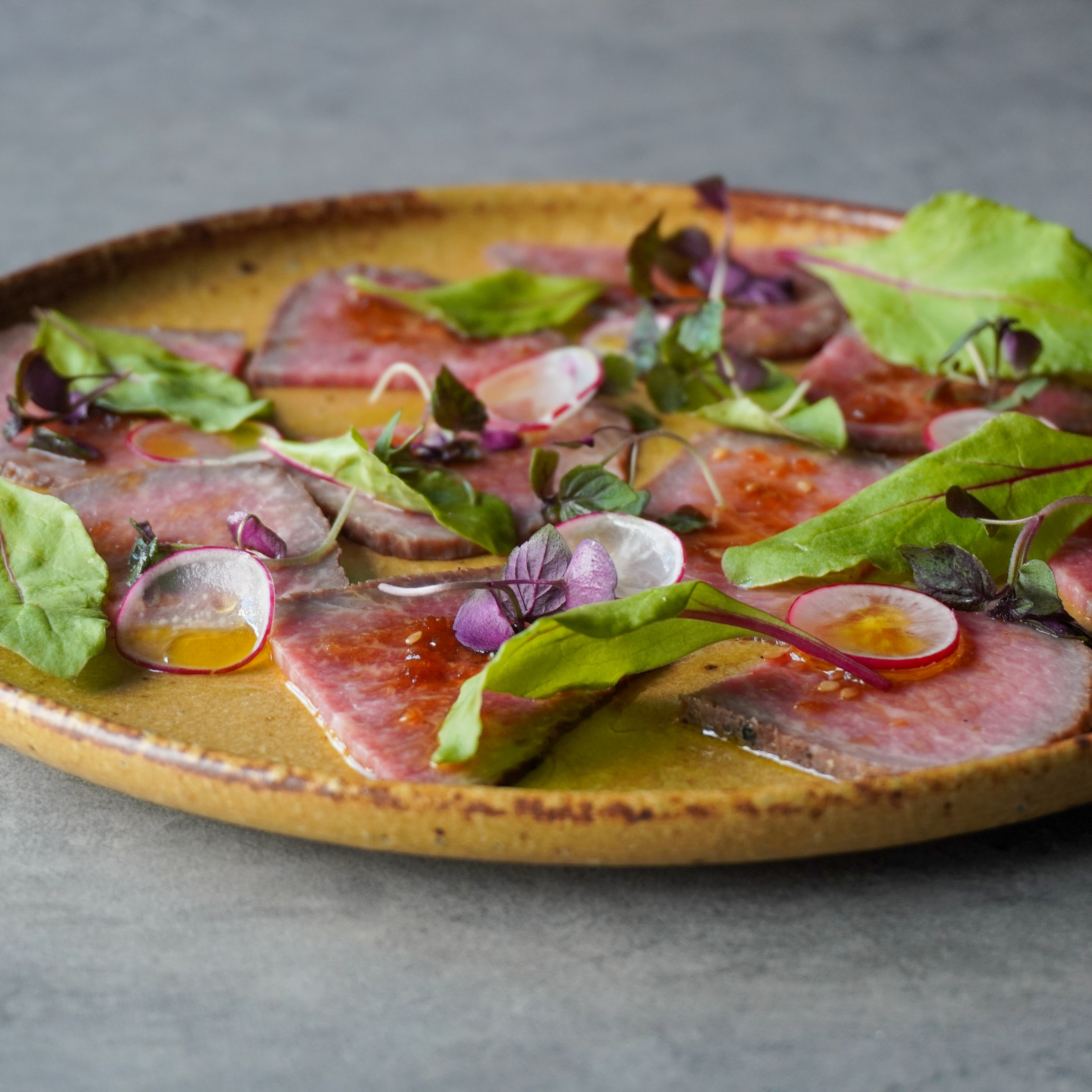 おびら和牛もも肉のローストビーフ ¥1,980